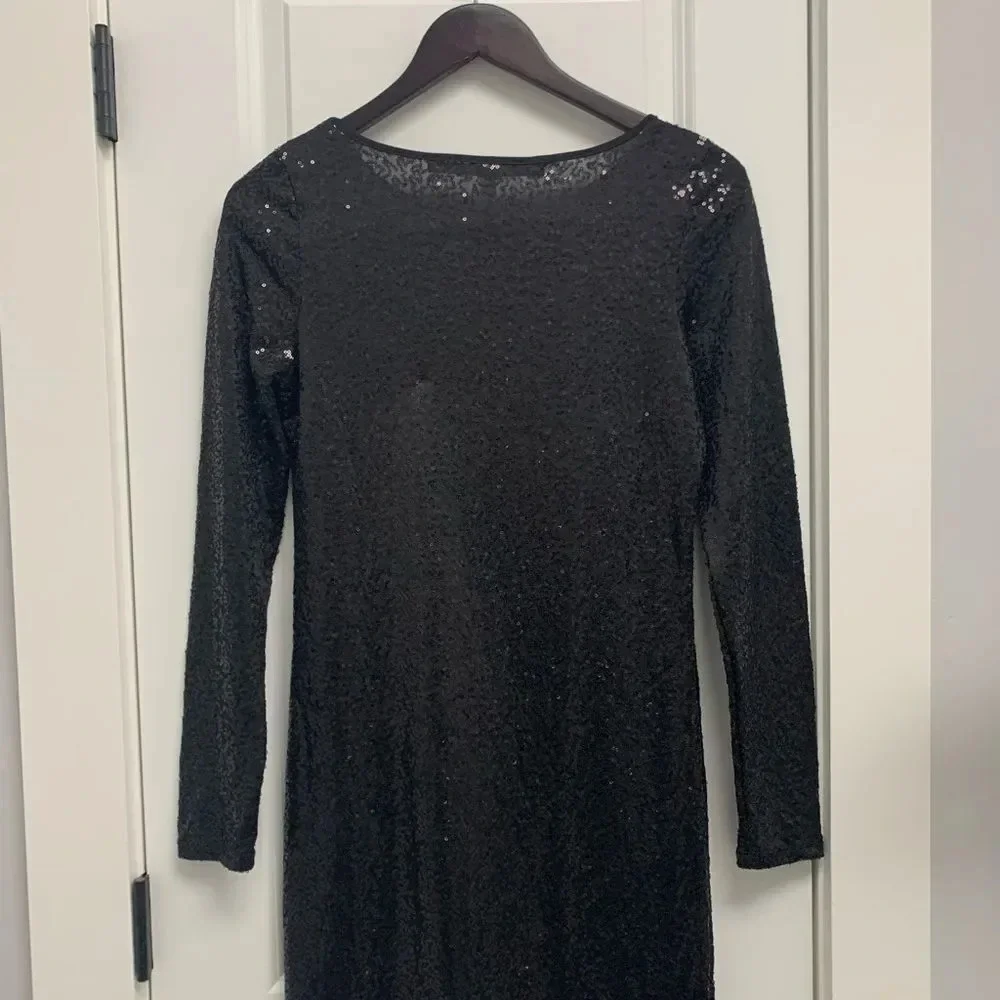 Kensie || Black Sequins Dress in size Small above the knee length long Sleeves - Picture 2 of 3